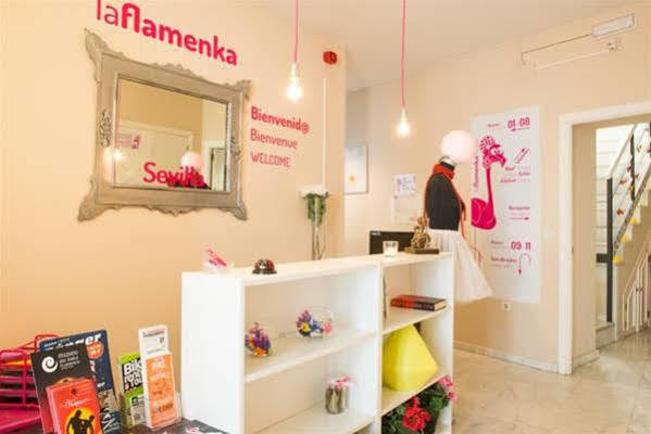 סביליה La Flamenka Hostel מראה חיצוני תמונה